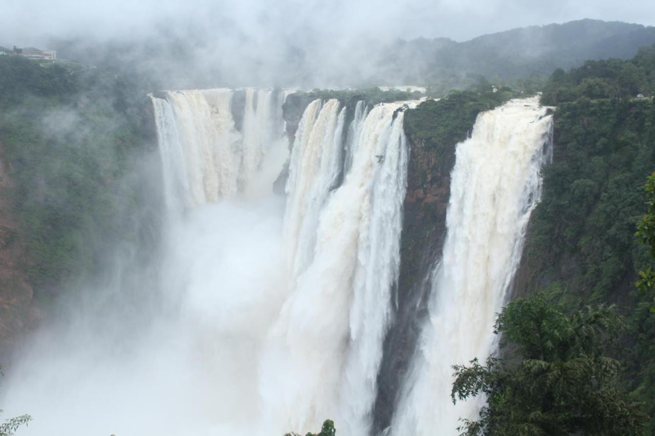 Kstdc Hotel Mayura Gerusoppa, Jogfalls Mavingundi Ngoại thất bức ảnh